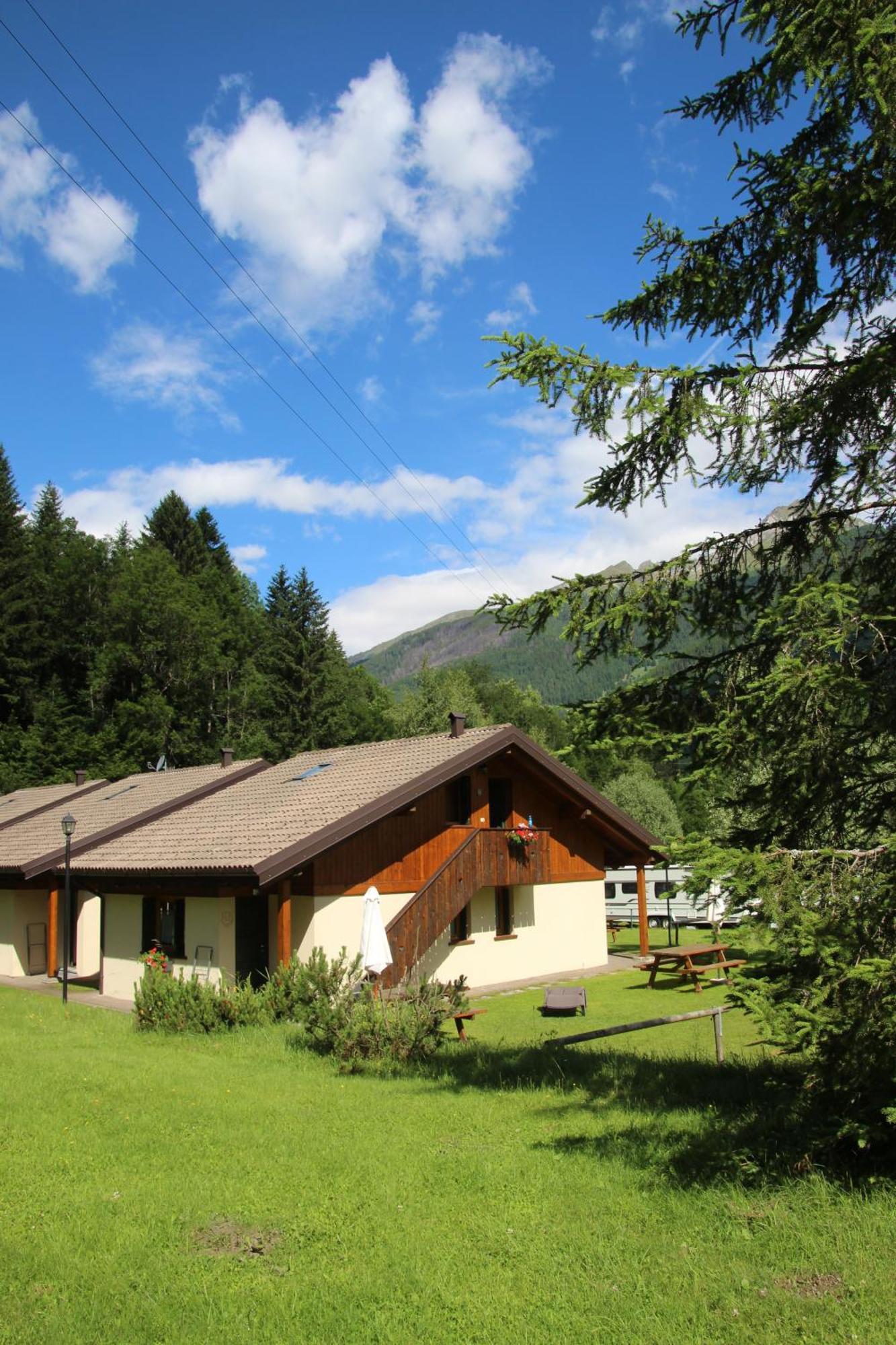 Temù Chalet Presanella מראה חיצוני תמונה