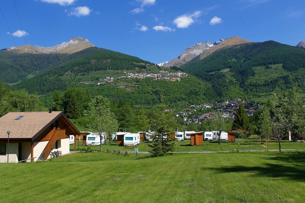 Temù Chalet Presanella מראה חיצוני תמונה